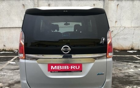 Nissan Serena IV, 2017 год, 1 750 000 рублей, 5 фотография