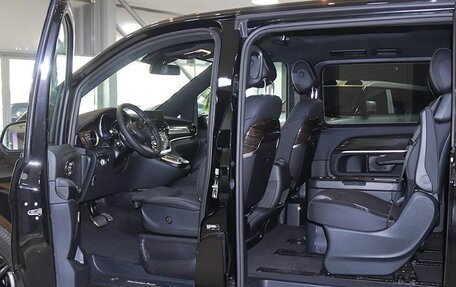 Mercedes-Benz V-Класс, 2023 год, 9 900 000 рублей, 19 фотография