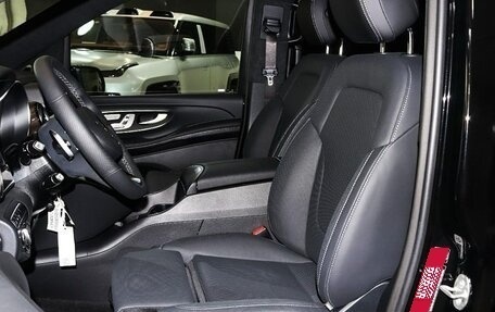 Mercedes-Benz V-Класс, 2023 год, 9 900 000 рублей, 31 фотография