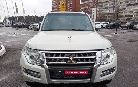 Mitsubishi Pajero IV, 2019 год, 3 500 000 рублей, 2 фотография