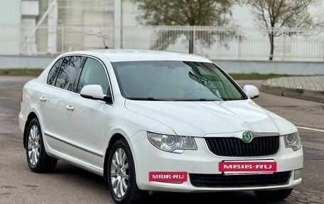 Skoda Superb III рестайлинг, 2009 год, 995 000 рублей, 3 фотография