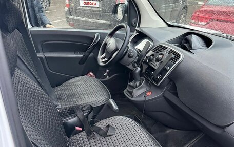 Renault Kangoo II рестайлинг, 2015 год, 800 000 рублей, 4 фотография