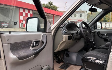 ЛуАЗ Patriot, 2010 год, 680 000 рублей, 10 фотография