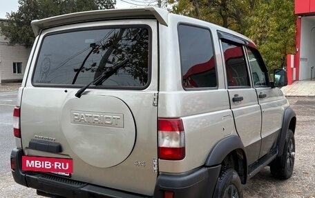 ЛуАЗ Patriot, 2010 год, 680 000 рублей, 6 фотография