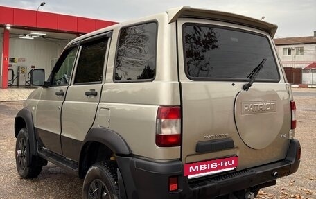 ЛуАЗ Patriot, 2010 год, 680 000 рублей, 5 фотография