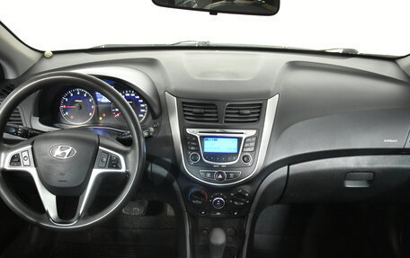 Hyundai Solaris II рестайлинг, 2013 год, 709 000 рублей, 7 фотография