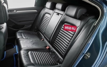 Volkswagen Passat B8 рестайлинг, 2015 год, 1 799 000 рублей, 9 фотография