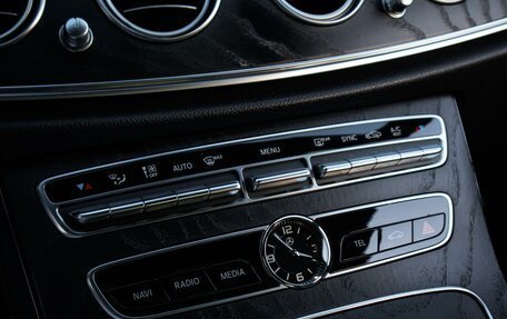 Mercedes-Benz E-Класс, 2019 год, 2 639 000 рублей, 19 фотография