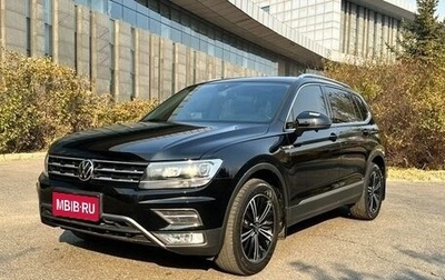 Volkswagen Tiguan II, 2021 год, 2 563 000 рублей, 1 фотография