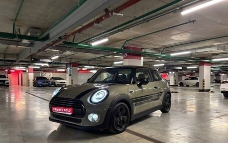 MINI Hatch, 2018 год, 2 100 000 рублей, 1 фотография