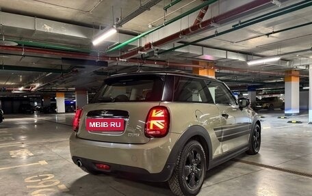 MINI Hatch, 2018 год, 2 100 000 рублей, 5 фотография