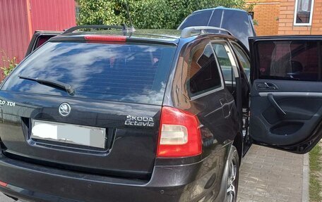 Skoda Octavia, 2009 год, 950 000 рублей, 2 фотография