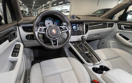 Porsche Macan I рестайлинг, 2015 год, 3 490 000 рублей, 7 фотография