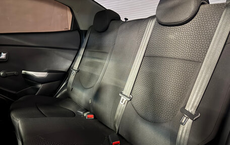 KIA Rio III рестайлинг, 2016 год, 965 000 рублей, 19 фотография