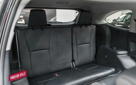 Toyota Highlander, 2025 год, 5 999 000 рублей, 21 фотография