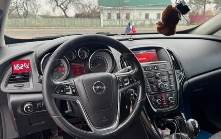 Opel Astra J, 2011 год, 920 000 рублей, 10 фотография