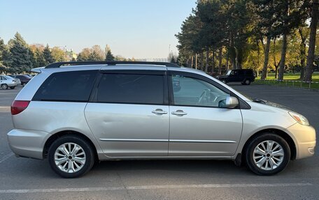 Toyota Sienna II рестайлинг, 2004 год, 1 350 000 рублей, 14 фотография
