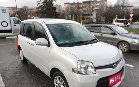 Toyota Sienta I, 2014 год, 1 200 000 рублей, 4 фотография