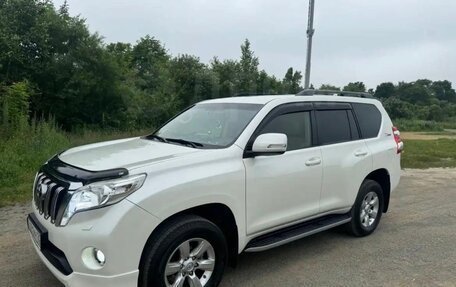 Toyota Land Cruiser Prado 150 рестайлинг 2, 2015 год, 3 555 000 рублей, 4 фотография