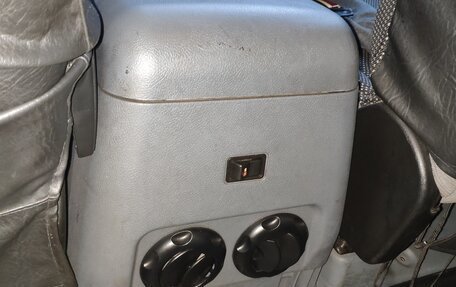 ЛуАЗ Patriot, 2012 год, 700 000 рублей, 7 фотография