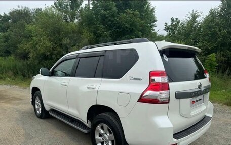 Toyota Land Cruiser Prado 150 рестайлинг 2, 2015 год, 3 555 000 рублей, 8 фотография