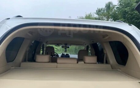 Toyota Land Cruiser Prado 150 рестайлинг 2, 2015 год, 3 555 000 рублей, 29 фотография