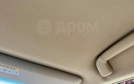 Toyota Land Cruiser Prado 150 рестайлинг 2, 2015 год, 3 555 000 рублей, 36 фотография