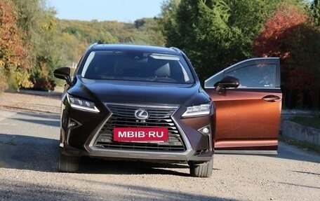 Lexus RX IV рестайлинг, 2018 год, 4 950 000 рублей, 2 фотография