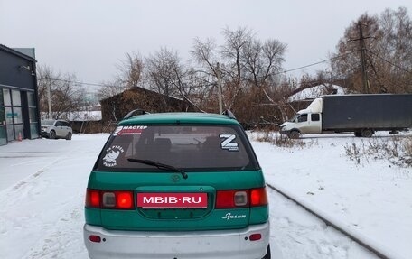 Toyota Ipsum II, 1997 год, 480 000 рублей, 3 фотография