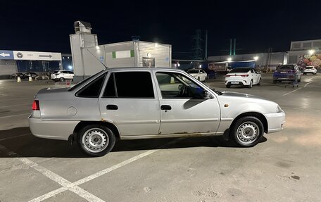 Daewoo Nexia I рестайлинг, 2011 год, 200 000 рублей, 4 фотография