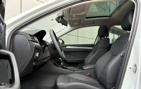 Skoda Superb III рестайлинг, 2022 год, 1 869 047 рублей, 7 фотография