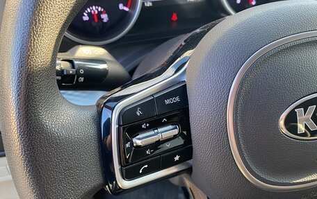 KIA Carnival, 2021 год, 3 883 000 рублей, 13 фотография