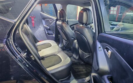 Hyundai ix35 I рестайлинг, 2012 год, 1 100 000 рублей, 29 фотография