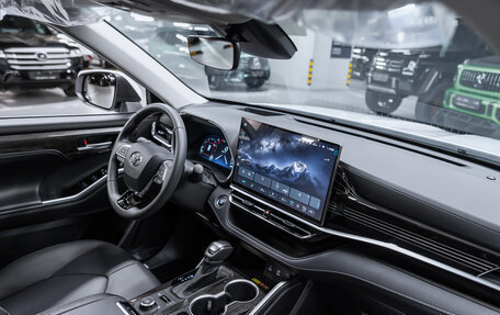 Toyota Highlander, 2025 год, 5 950 000 рублей, 2 фотография