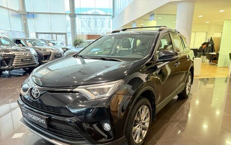 Toyota RAV4, 2018 год, 2 580 000 рублей, 5 фотография