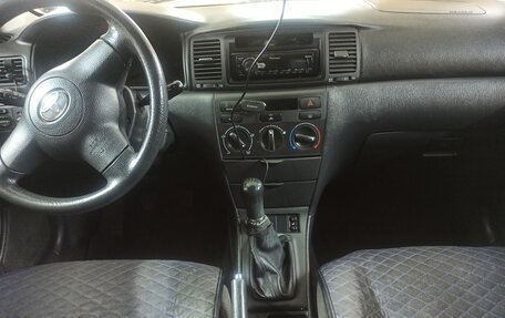 Toyota Corolla, 2005 год, 590 000 рублей, 16 фотография