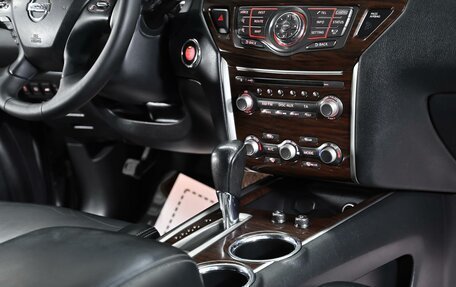 Nissan Pathfinder, 2015 год, 1 599 000 рублей, 14 фотография