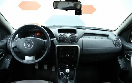 Renault Duster I рестайлинг, 2014 год, 920 000 рублей, 12 фотография
