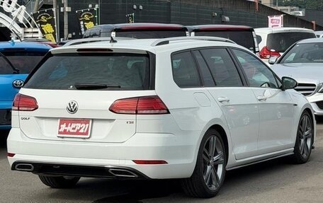 Volkswagen Golf VII, 2017 год, 1 133 222 рублей, 3 фотография