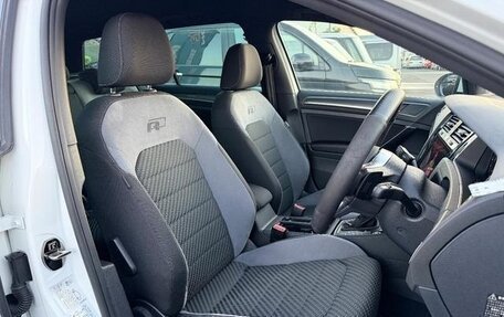 Volkswagen Golf VII, 2017 год, 1 133 222 рублей, 15 фотография