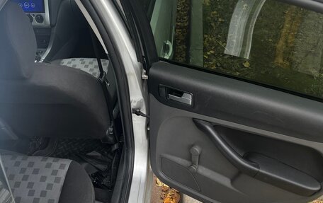 Ford Focus II рестайлинг, 2006 год, 395 000 рублей, 14 фотография