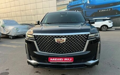 Cadillac Escalade V, 2021 год, 9 440 000 рублей, 26 фотография
