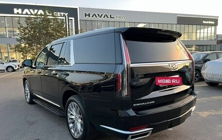 Cadillac Escalade V, 2021 год, 9 440 000 рублей, 19 фотография