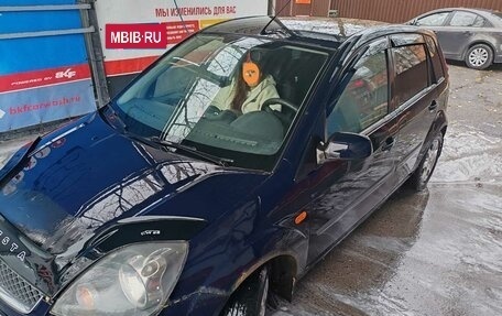 Ford Fiesta, 2007 год, 320 000 рублей, 3 фотография
