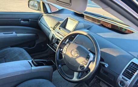 Toyota Prius, 2008 год, 700 000 рублей, 5 фотография