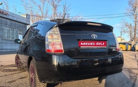 Toyota Prius, 2008 год, 700 000 рублей, 9 фотография