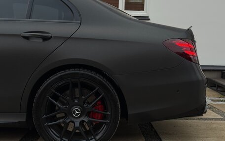 Mercedes-Benz E-Класс AMG, 2018 год, 7 900 000 рублей, 4 фотография