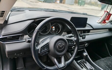 Mazda 6, 2019 год, 1 960 000 рублей, 10 фотография