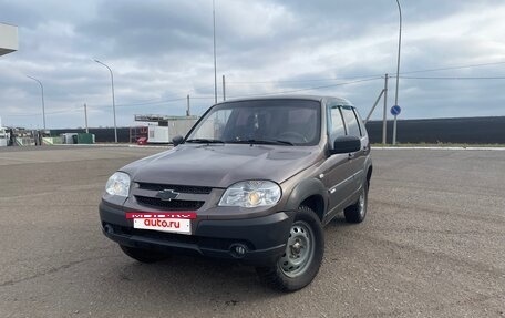 Chevrolet Niva I рестайлинг, 2013 год, 540 000 рублей, 2 фотография