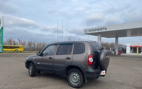 Chevrolet Niva I рестайлинг, 2013 год, 540 000 рублей, 6 фотография